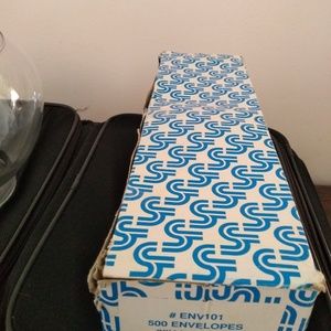 NWOT Envelopes small 500 new